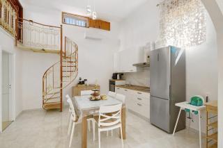 Angel's House - 5