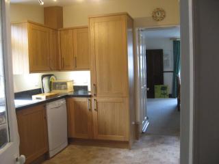Granite Cottage - 2