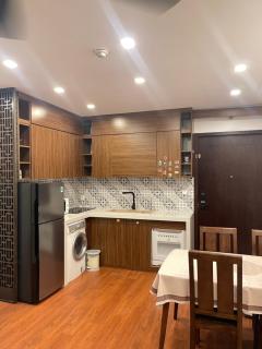 D'Capitale Apartment 1BR with Working Room & City View Balcony - 2