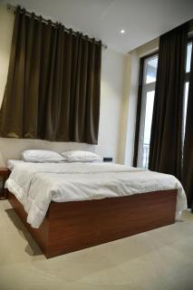 LEO Deluxe & Suite Room - 2