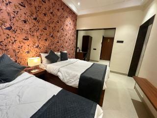 LEO Deluxe & Suite Room - 5