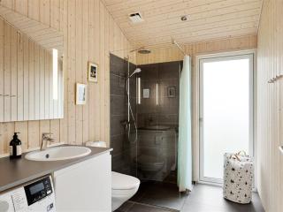 Holiday Home Minka - 500m from the sea by Interhome - 2