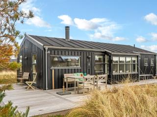 Holiday Home Enni - 350m from the sea by Interhome - 0