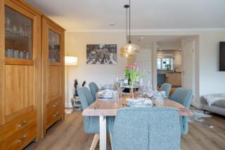 Inselnest, Alt Westerland, 120 m2 DHH, lichtdurchflutet, saniert Mai 26 - 8