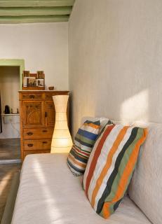 Hidesign Athens Traditional Stone House in Kea's Port - 2
