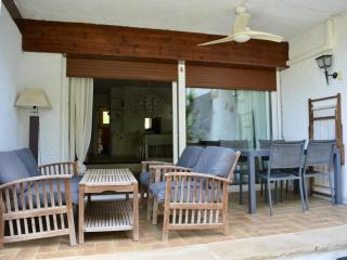 R157 - Casa Alorda Park con Piscina , Jardin y Cerca de la Playa - 8