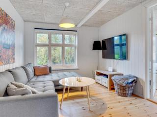 Holiday Home Elisa - 600m from the sea by Interhome - 9