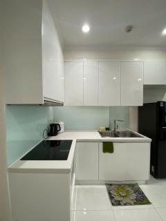 Vinhome Central Park - Apartment Luxury Suite Skyline View 1 - 1