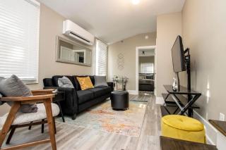 Suite & Simple in SoMa - A Stylish Stay for 1 or 2 - 6