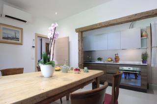 House Angy - 1