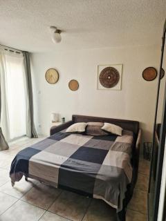 Bright apartment in Sainte-Marie sea view - 3