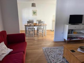 Apartment Sleeps 4 with Parking - 3