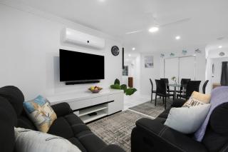 Spacious 2-Bed Stay on Marine Parade - 7
