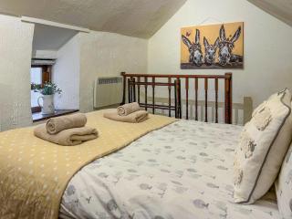 Garden Cottage - 1