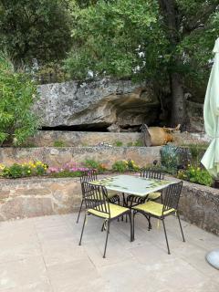 Spacious Family Villa with Swimming Pool and Large Garden I Provence - 2