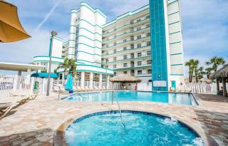 Discovery Beach Resort - 1 Bedroom Suite - 9