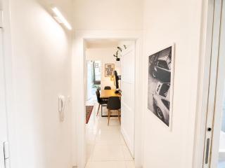 Apartment in Malá Strana-Steps from Charles Bridge - 2