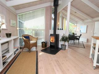 Holiday Home Ilya - 900m from the sea by Interhome - 4