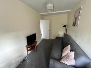 Cosy 1 bed in KX - 5