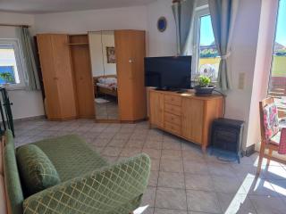 Hawa's Penthouse Studio with Terrace - 7