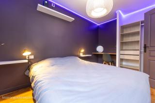 LouerAngoueme - L'Ecrin Pourpre - Cinéma Privé - Hyper Centre - Wifi - Proche Gare - Idéal perso & professionnels - Cuisine Équipée - LouerAngouleme - 3