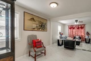 Walkable Riverdale Park Retreat: 9 Mi to DC! - 4