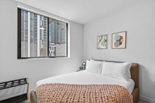 Stylish Condo With Prime Downtown Miami - Pool & Gym - 8