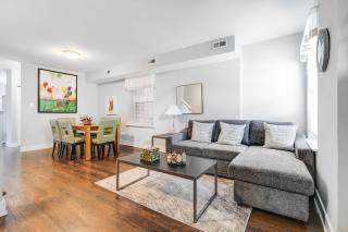 Spacious 6BR Family Sleeps Groups Parking - 7