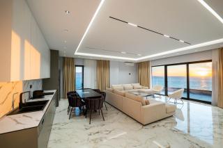 Royal View Luxury Penthouses - 6