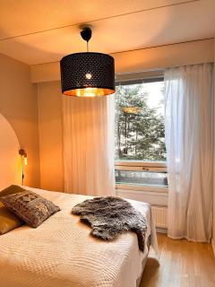 Unique seaside 2-bedroom apartment with private yard & sauna - 4
