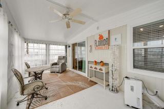 7 Mi to Bonita Beach! Escape w/ Pool Access - 7