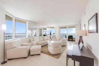 Top floor beachfront condo with ocean views/pool/spa - 9