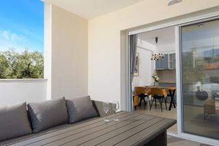 Paschalis Apartment 2 - 0