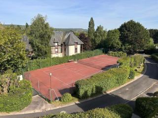 Charming apartment with tennis court and pool - 1