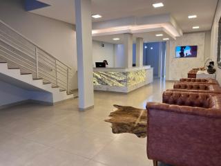 Rosa's Hotel - 3