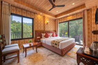 River View Villa by Splendid Retreat Hotels - 8
