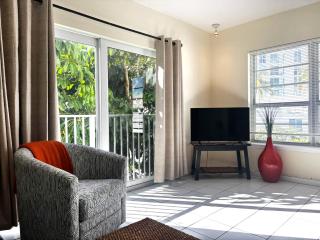Fort Lauderdale Yacht & Beach Club 316 - 3