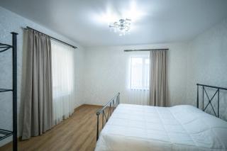 White House Apartments Kutaisi - 7