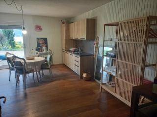 Studio apartment with kitchenette and bathroom - 5