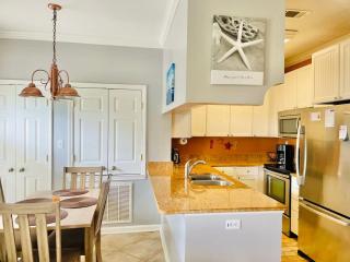 146 Beau Clair - Beachside Townhome with Pool in Long Beach - 1