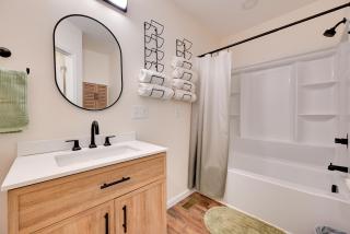 2 Cabins Near Lake Cumberland Boat Ramps! - 1
