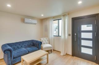 1 Mi to CSUN: Quiet Apartment w/ Pool Access - 3