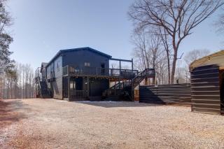 Huge 3-Unit Commerce Estate Near ATL Dragway! - 8