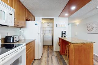 2BR Coastal Resort Retreat: Suntide III - Unit 509 - 4