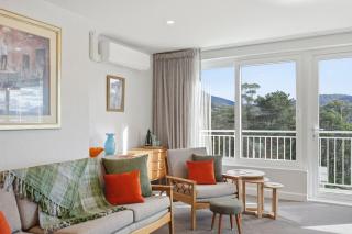 Designer Stay with River Views) - 3