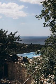 Carob Breeze House - 9