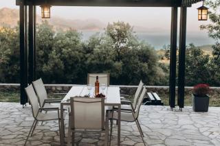 Carob Breeze House - 0