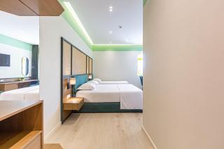 Santorini Luxury Room 6 - Beach Access, Parking and more - 2