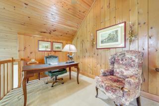 Mountain View Home: Hike, Raft, Golf + More! - 7