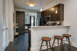 Lofts At 30th - Urban Sky Suite - Mins to Broadway - 1